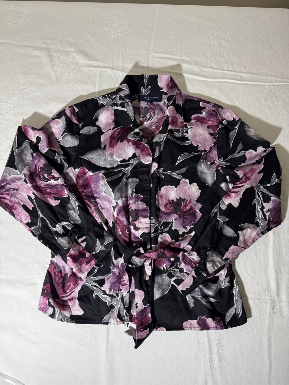 Jones New York Signature Black Button-Front Floral Tie-Waist Shirt